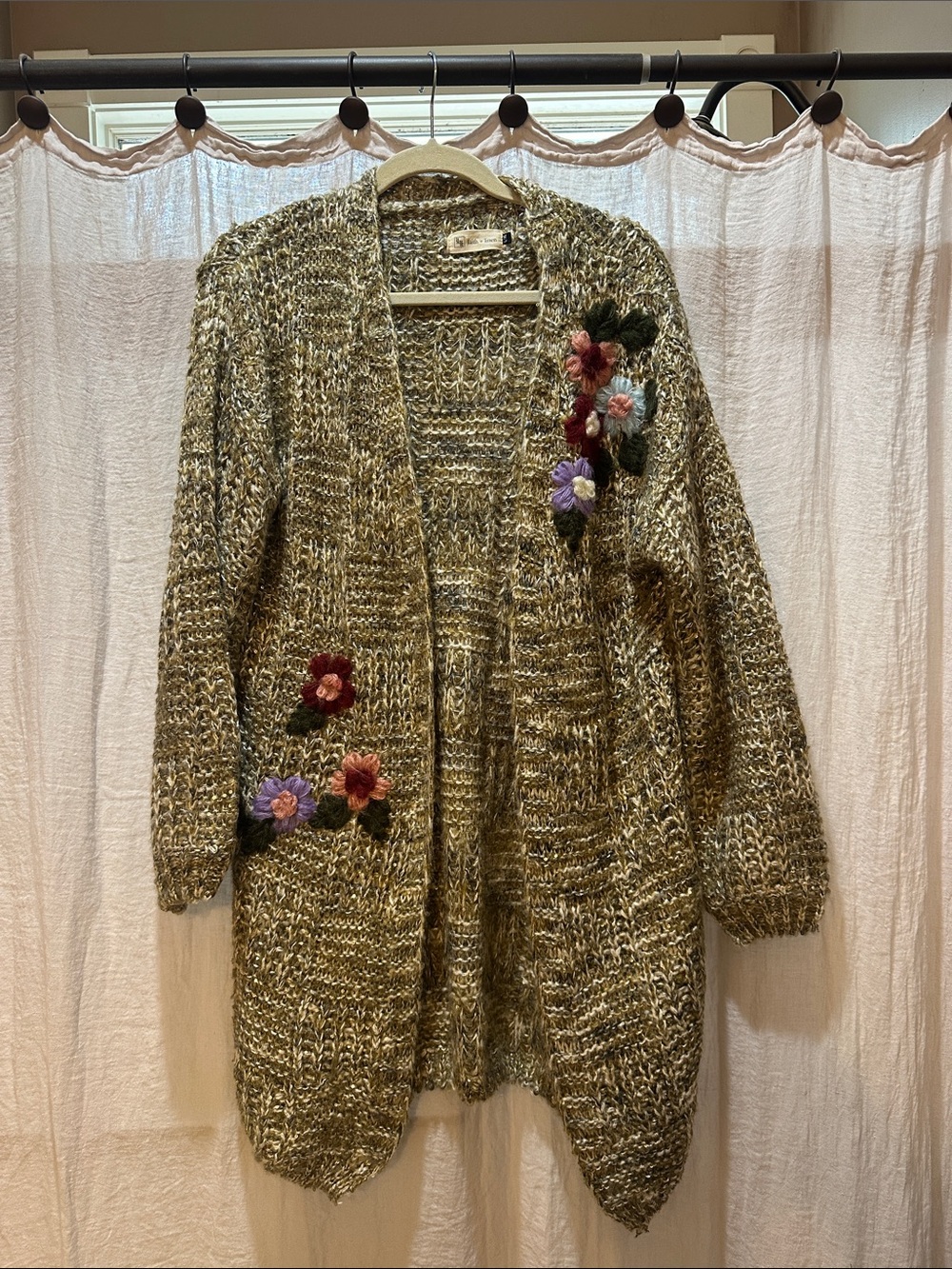 Cozy Olive Green Floral-Appliqué Open Cardigan